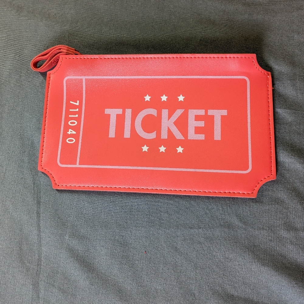 Ipsy ticket bag